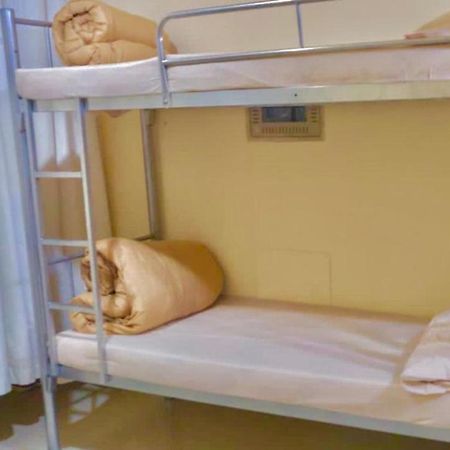 Welcome Male Hostel Dubai Buitenkant foto