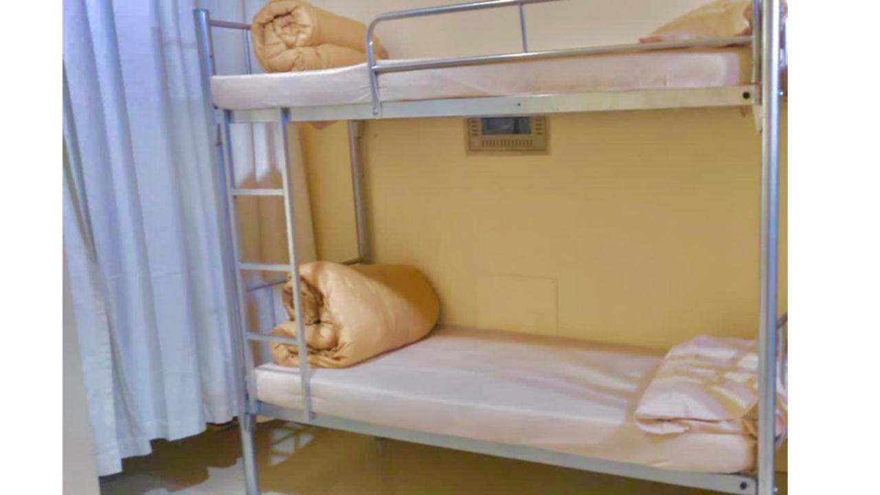 Welcome Male Hostel Dubai Buitenkant foto