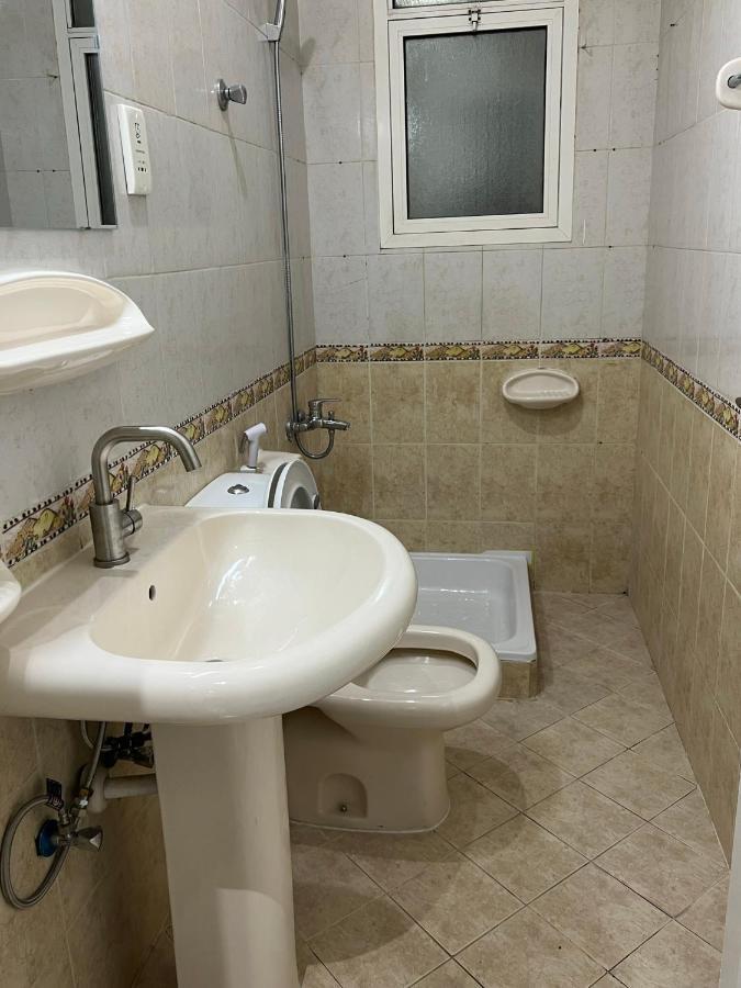 Welcome Male Hostel Dubai Buitenkant foto